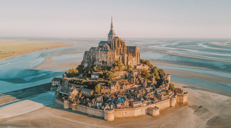 4 Beautiful Places To Visit In France